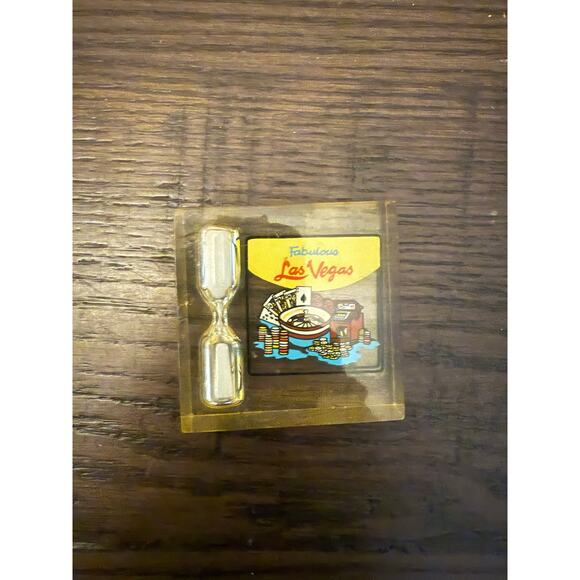 Vintage Fabulous Las Vegas Sandglass Timer Souvenir - 2.25" X 2.25" - Picture 1 of 6